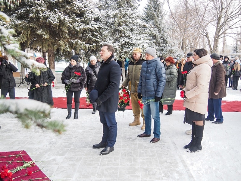 На территории школы с. Подлесное состоялся митинг, посвященный Дню памяти воинов-интернационалистов (вывод советских войск из Афганистана).