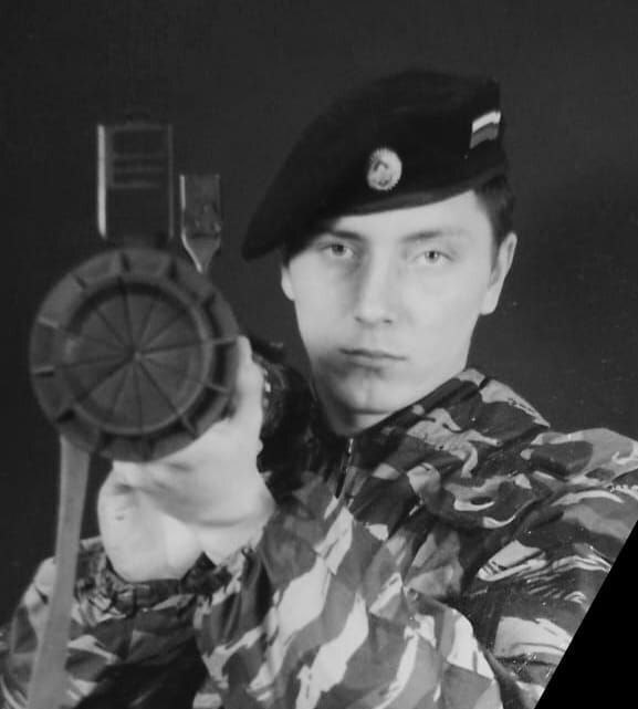 С прискорбием и болью сообщаем, что в ходе специальной военной операции, защищая честь и достоинство российского народа, погиб наш земляк, сержант  Александр Анатольевич Плеханов.